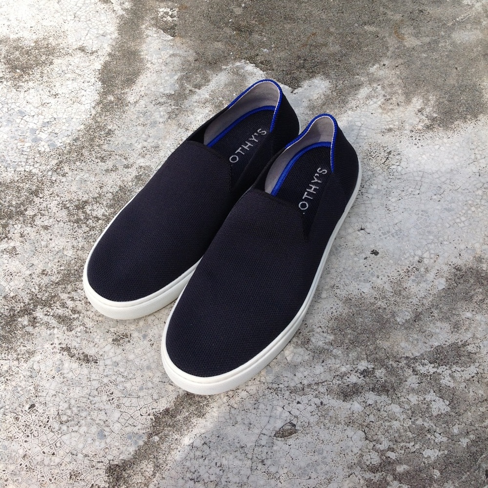 Rothy's Slip-On Sneaker Solid Black sz 8,5